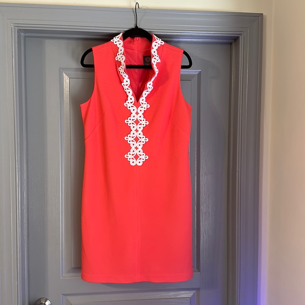 Vince Camuto pink shift party dress